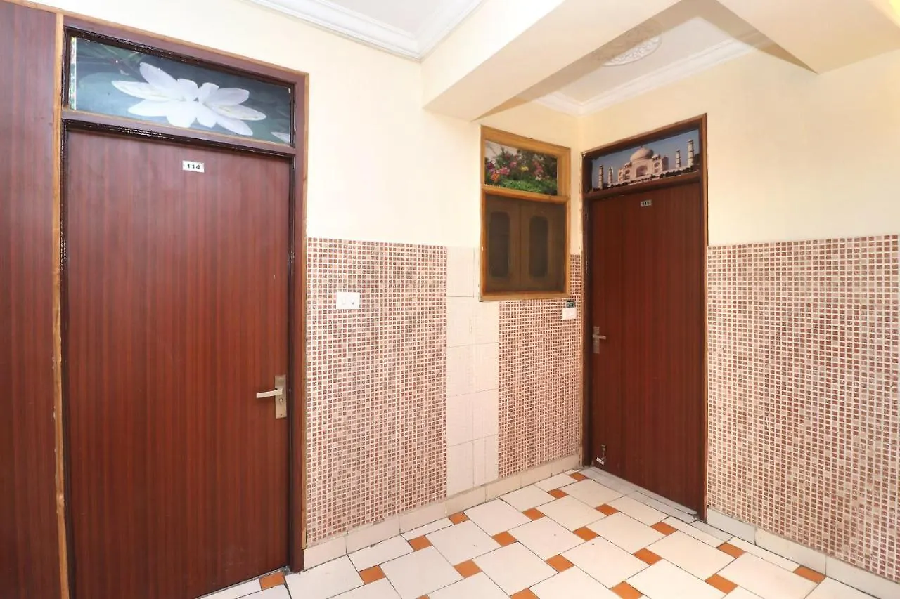 Oyo 38170 Hotel Grand Plaza Chandigarh