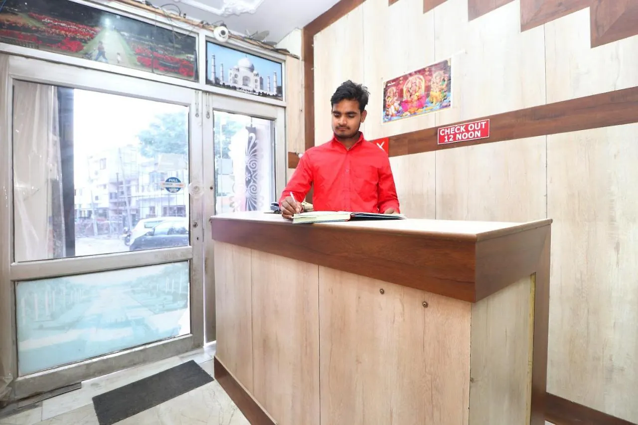 Oyo 38170 Hotel Grand Plaza Chandigarh 3*,  India