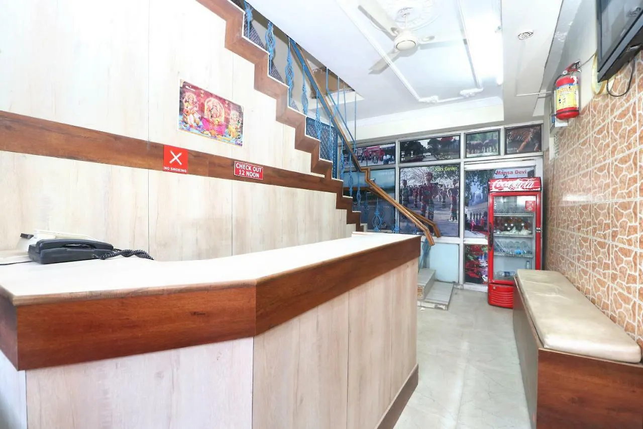 Oyo 38170 Hotel Grand Plaza Chandigarh